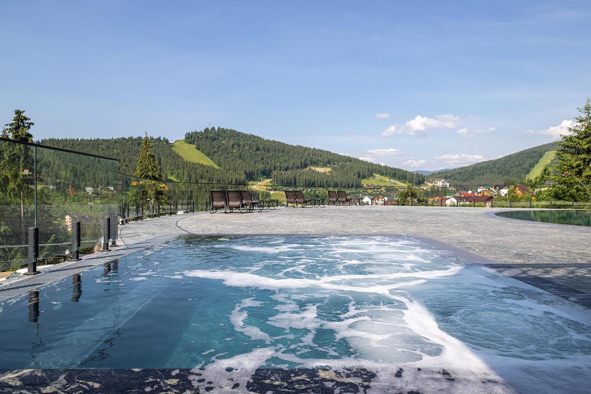Hotel Podgorie Spa Bukovel Exterior photo